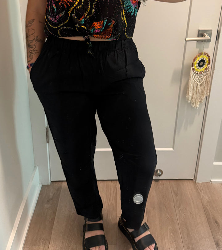 Auê Back to Black Pants