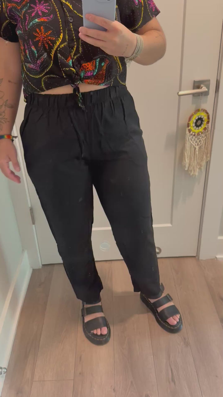 Auê Back to Black Pants
